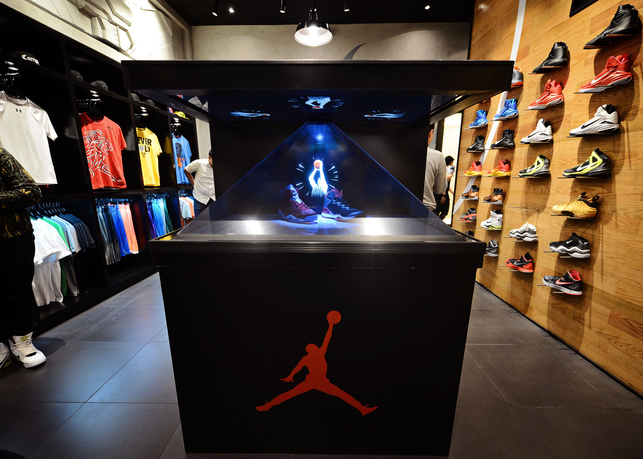 Airs shop 1. Air Jordan Store. Магазин Nike Air Jordan в Москве.