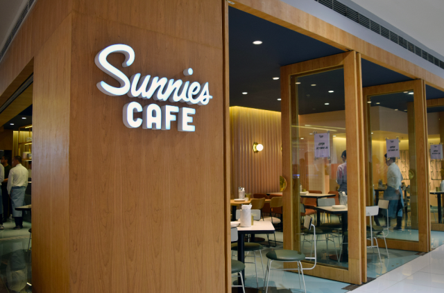 sunnies-cafe-megamall-006