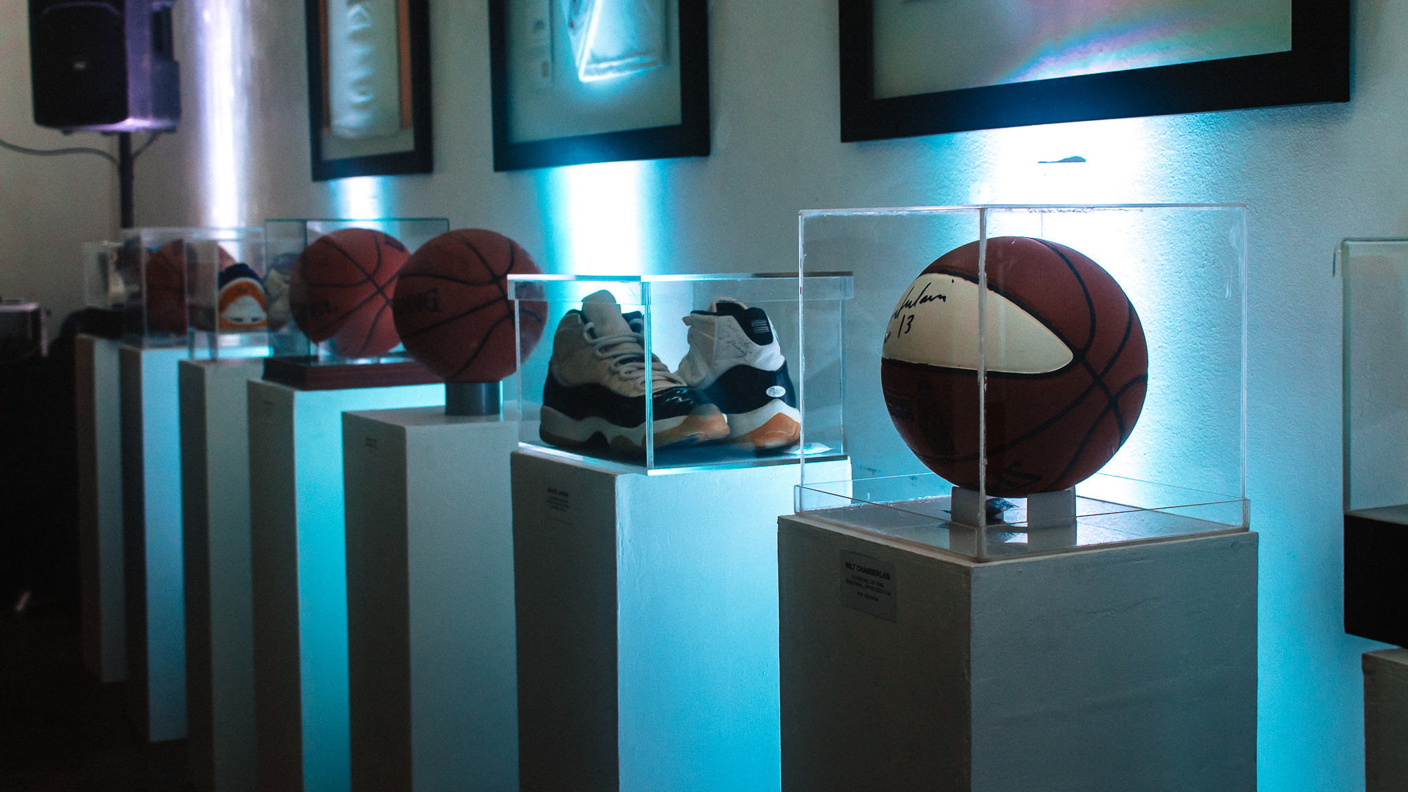 Hall of Fame Sports Memorabilia